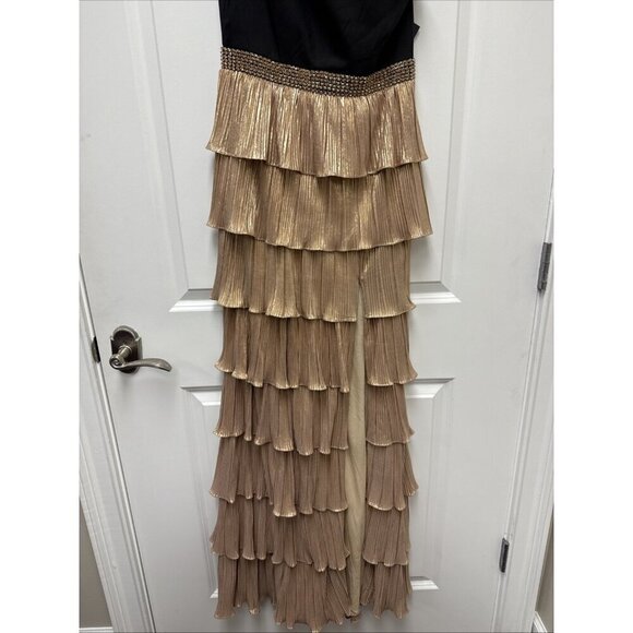 Mac Duggal Sz 4 26541 One Shoulder Gold Black Layered Ruffle Tiered Dress Gown - Picture 7 of 12